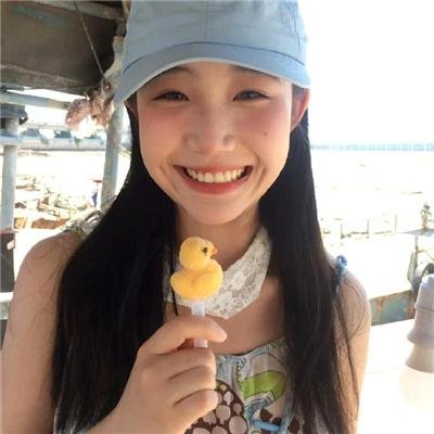 目露凶光